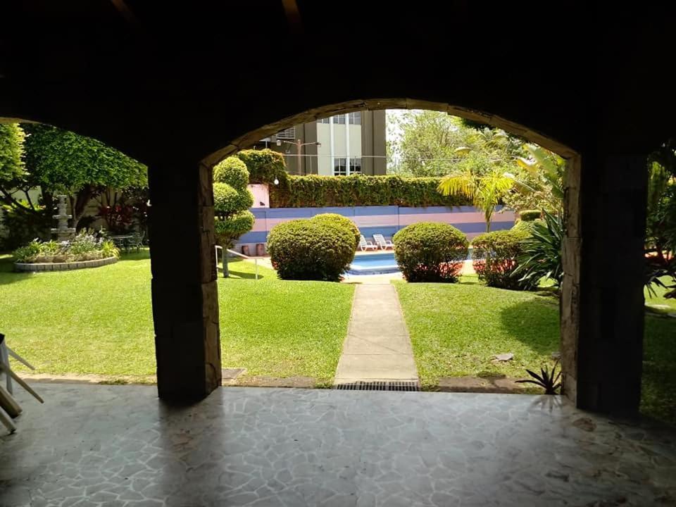 Hotel Alamo Internacional San Salvador Kültér fotó