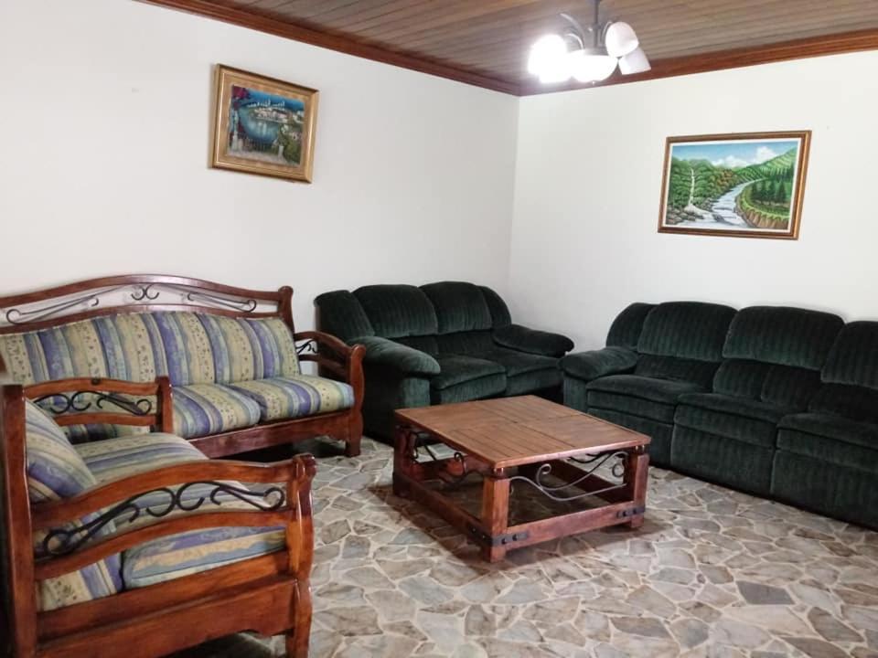 Hotel Alamo Internacional San Salvador Kültér fotó